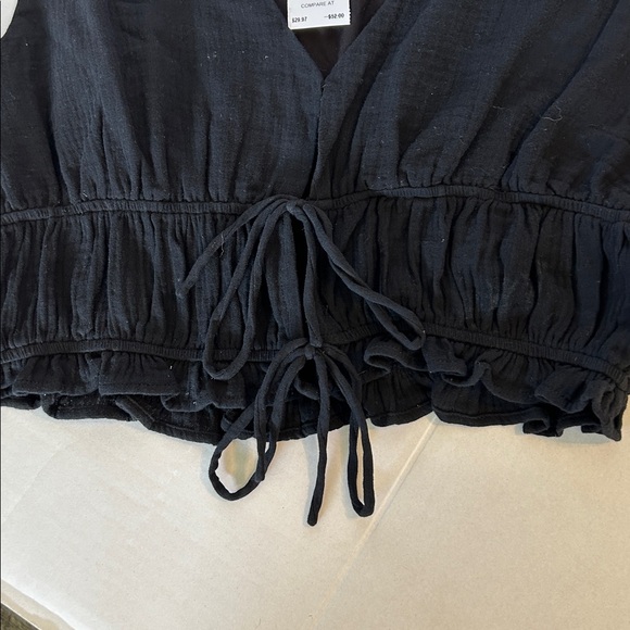 LUSH BLACK PEPLUM TIE FRONT NEW WITH TAGS SMOCKED STRETCH WAIST TOP SZ XL - Picture 4 of 9